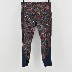 Lululemon Womens Wunder Under Crop Scallop Leggings Size 8 Foliage Overlay Multi
